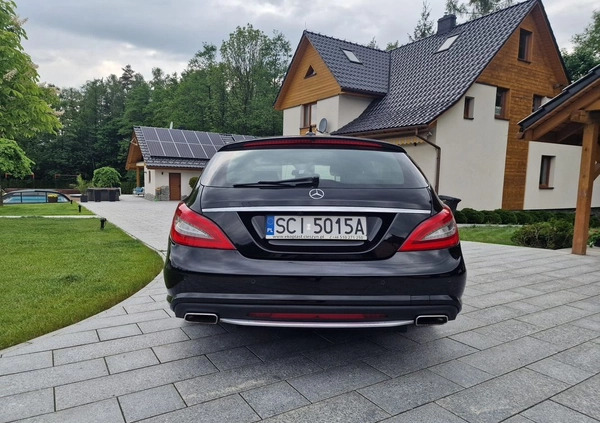 Mercedes-Benz CLS cena 83000 przebieg: 195000, rok produkcji 2013 z Ustroń małe 137